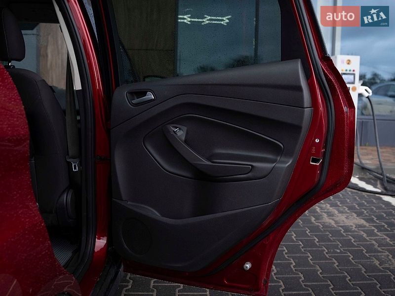 Мінівен Ford C-Max 2015 в Києві фото 35 Мінівен Ford C-Max 2015 в Києві