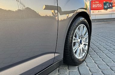 Минивэн Ford C-Max 2013 в Стрые