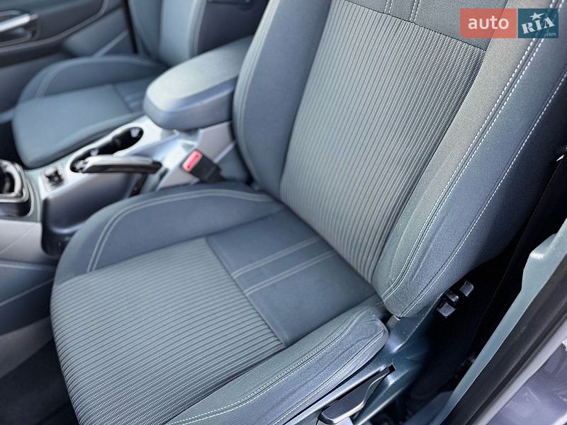 Минивэн Ford C-Max 2013 в Стрые