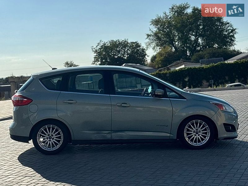 Минивэн Ford C-Max 2012 в Днепре