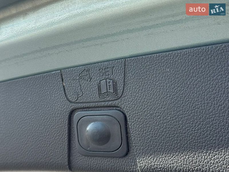 Минивэн Ford C-Max 2012 в Днепре
