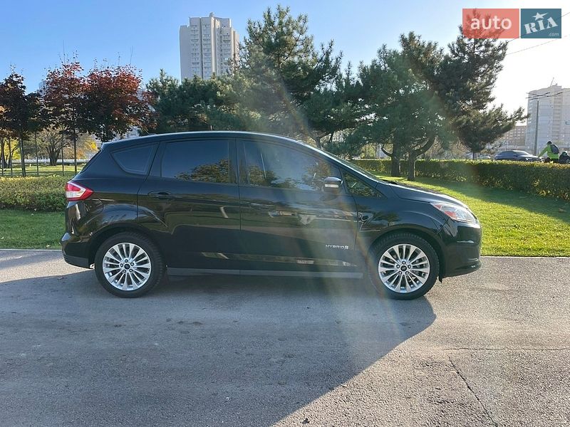 Мінівен Ford C-Max 2017 в Дніпрі