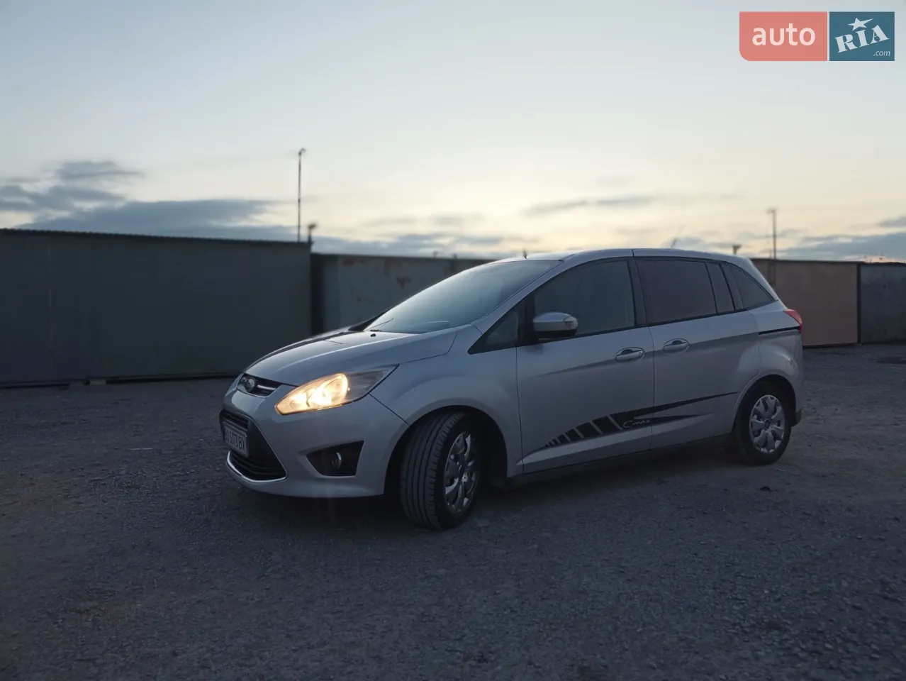 2011 Ford C-MAX - мініатюра 16