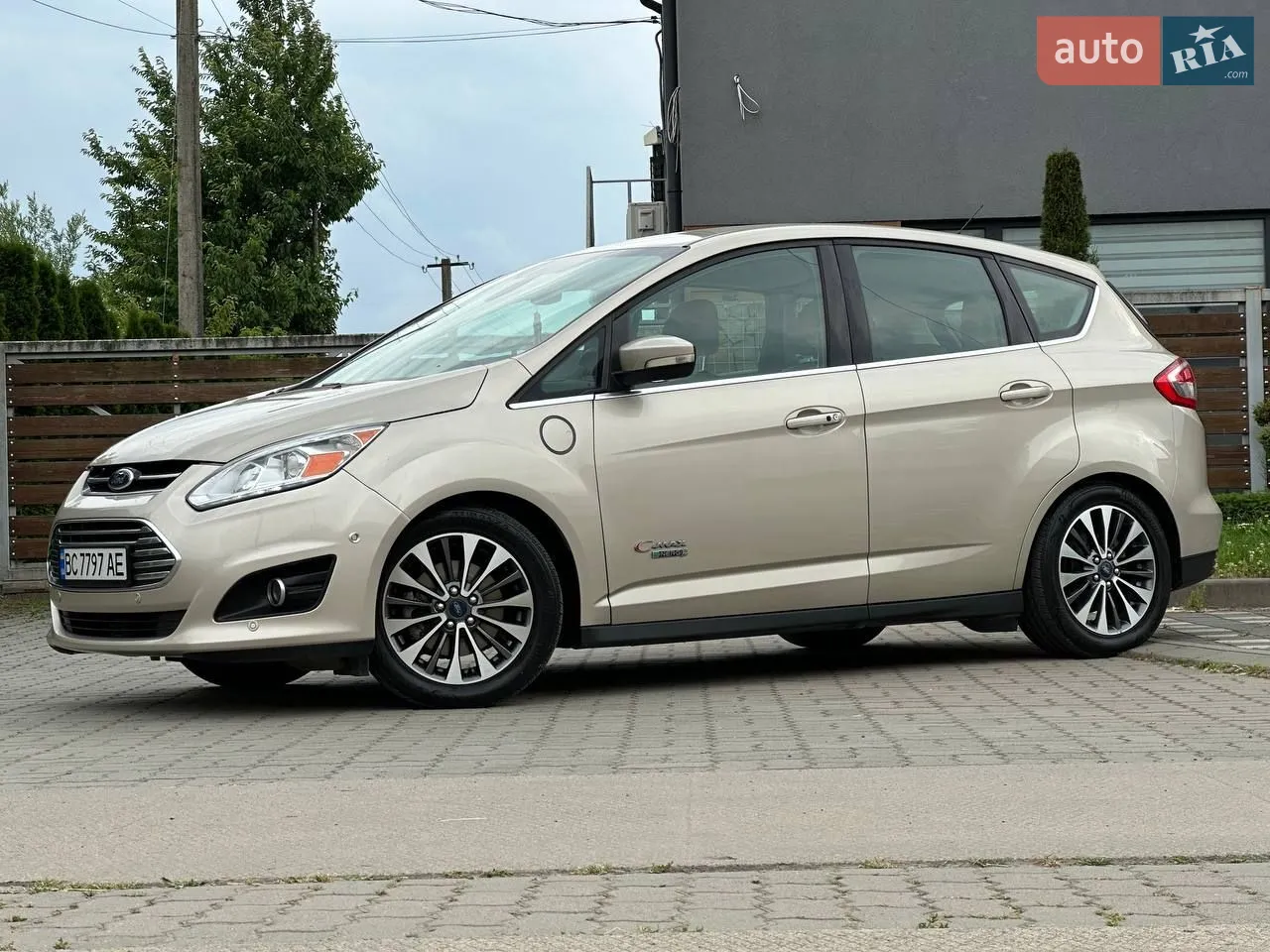 2016 Ford C-MAX - мініатюра 88