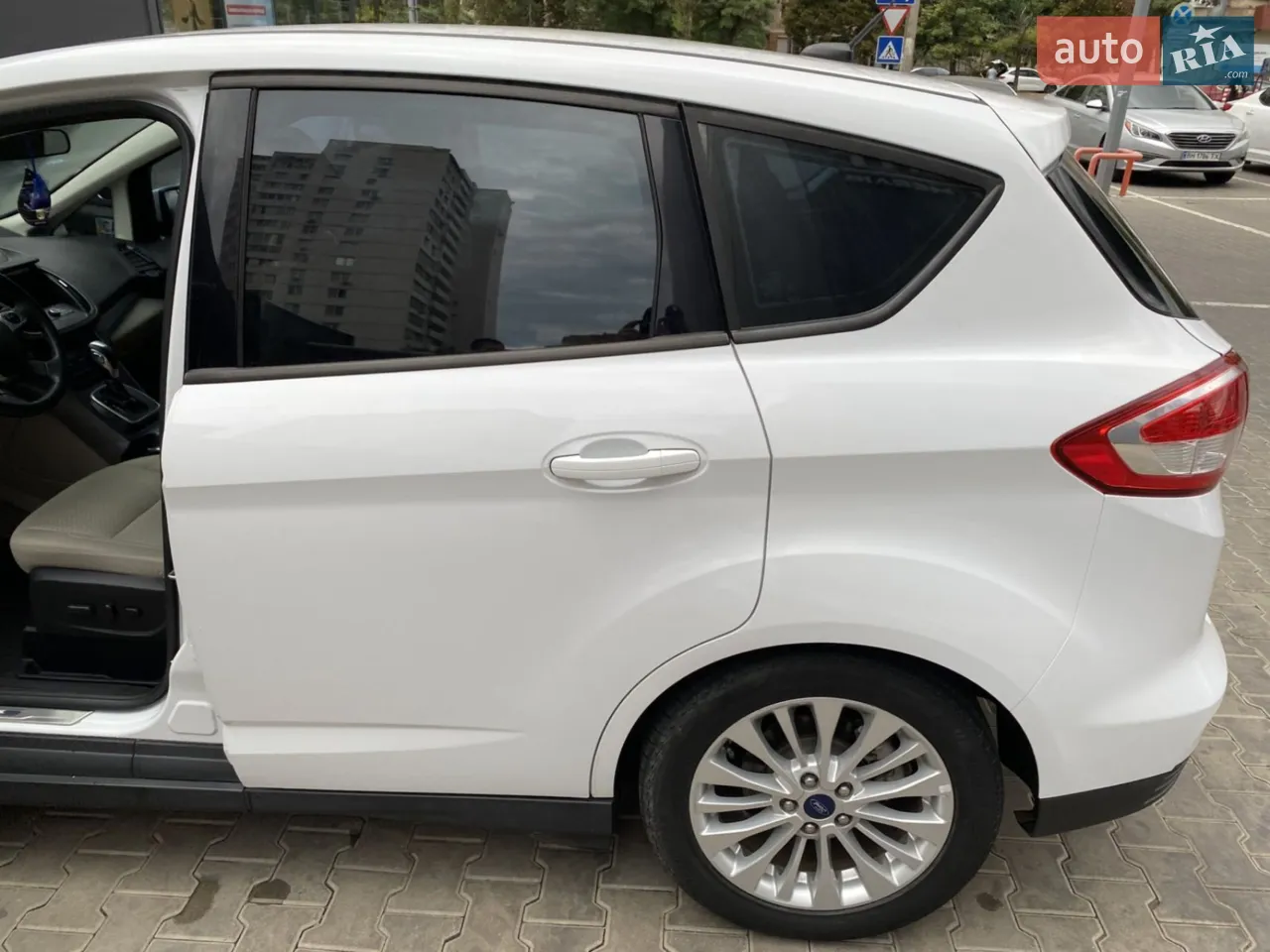 2017 Ford C-MAX - мініатюра 46