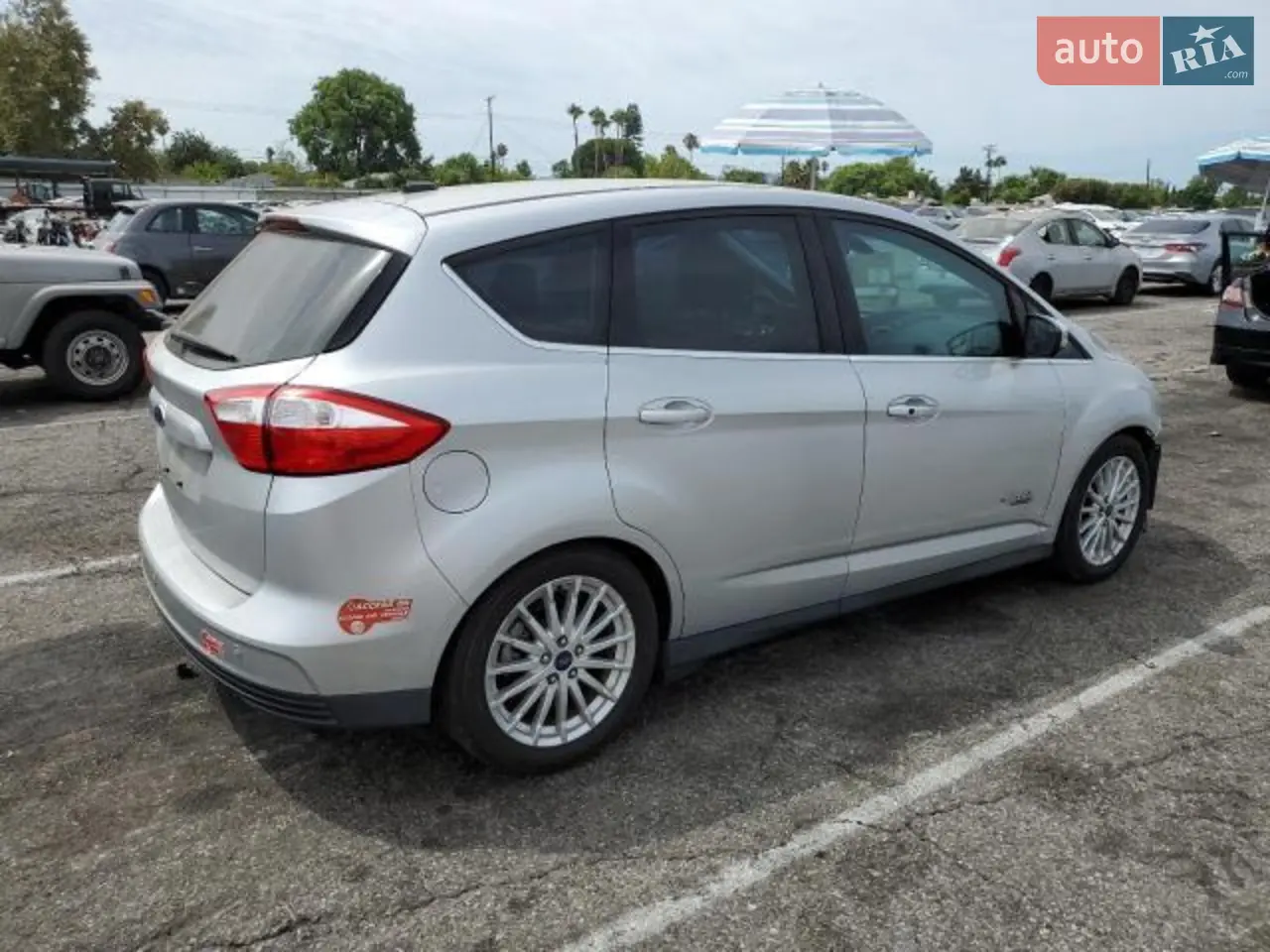 2016 Ford C-MAX - мініатюра 28