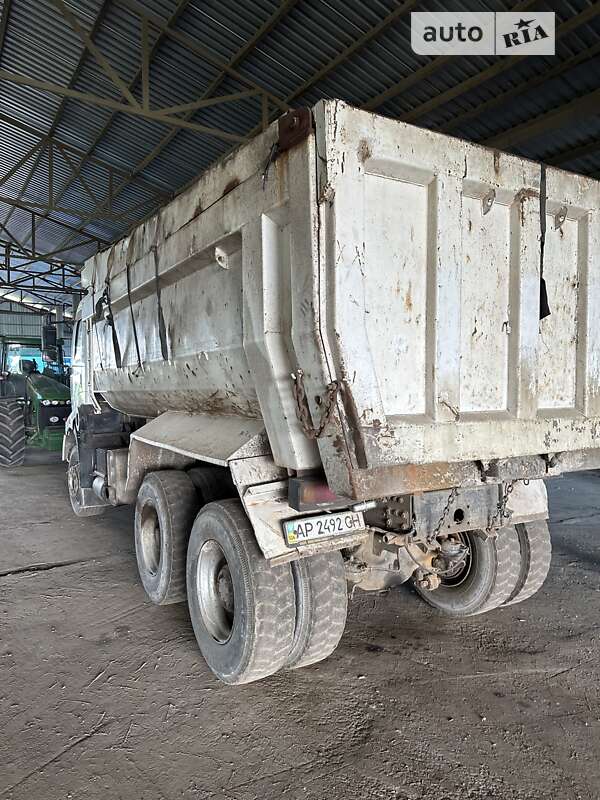 Самосвал Ford Cargo 2011 в Львове