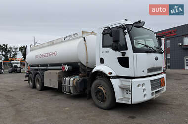 Бензовоз Ford Cargo 2014 в 