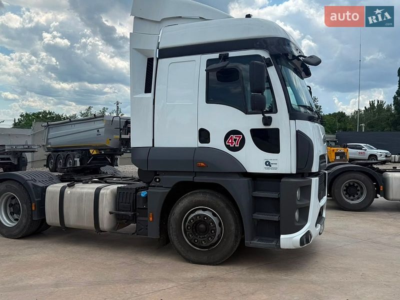 Ford Cargo 2023