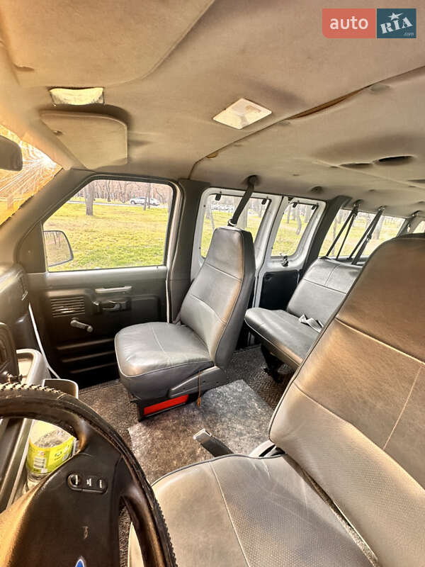 Микроавтобус Ford Club Wagon 1994 в Одессе фото 11 Микроавтобус Ford Club Wagon 1994 в Одессе