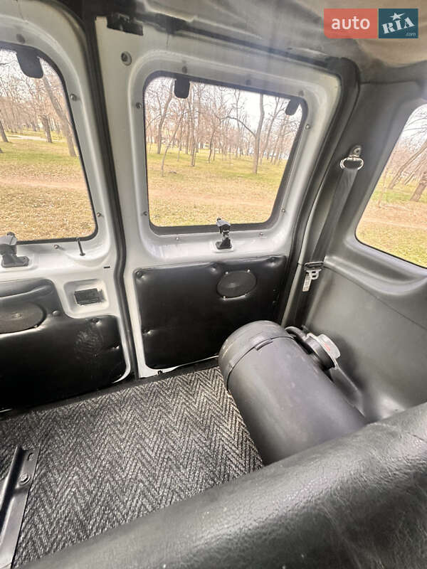 Микроавтобус Ford Club Wagon 1994 в Одессе фото 16 Микроавтобус Ford Club Wagon 1994 в Одессе