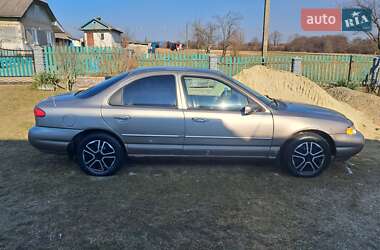 Седан Ford Contour 1996 в 