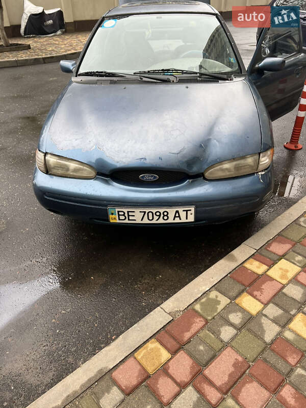 Седан Ford Contour 1996 в 