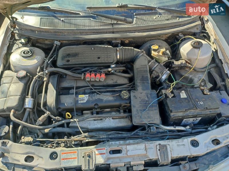 Седан Ford Contour 1995 в Києві