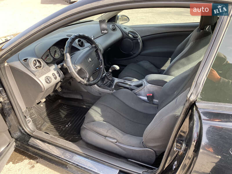 Купе Ford Cougar 1999 в Дубні