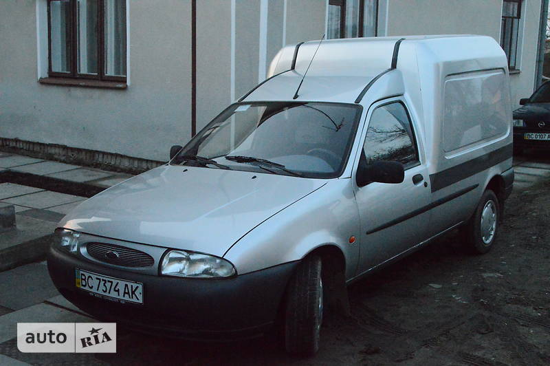 Вантажопасажирський фургон Ford Courier 1998 в Львові