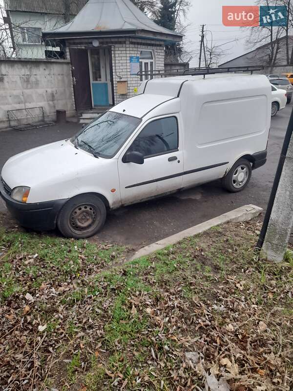 Пікап Ford Courier 2001 в Глобиному