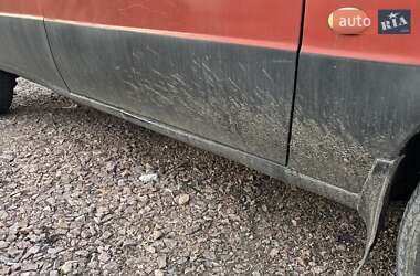 Грузовой фургон Ford Courier 1993 в 
