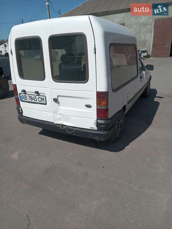 Мінівен Ford Courier 1994 в Погребище