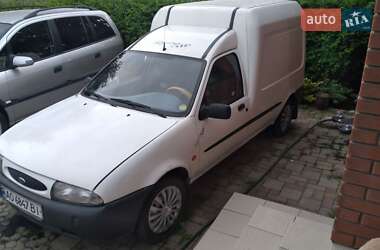 Грузовой фургон Ford Courier 1996 в Ужгороде
