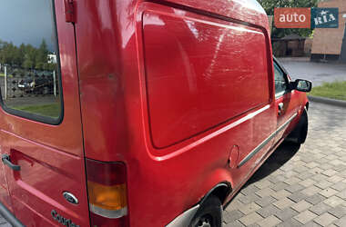 Вантажний фургон Ford Courier 2001 в 