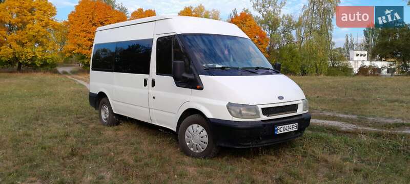 Минивэн Ford Courier 2001 в 