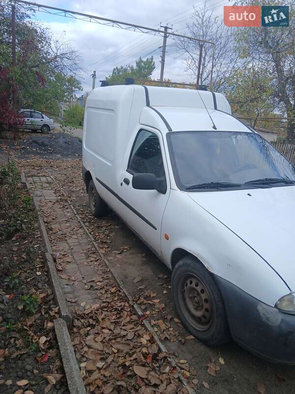 Минивэн Ford Courier 1999 в Апостолово фото 10 Минивэн Ford Courier 1999 в Апостолово