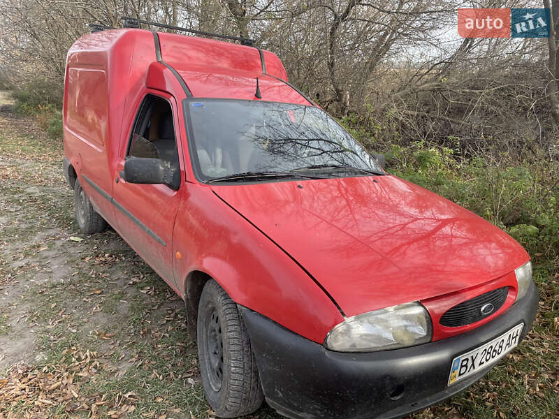 Минивэн Ford Courier 1999 в Городке