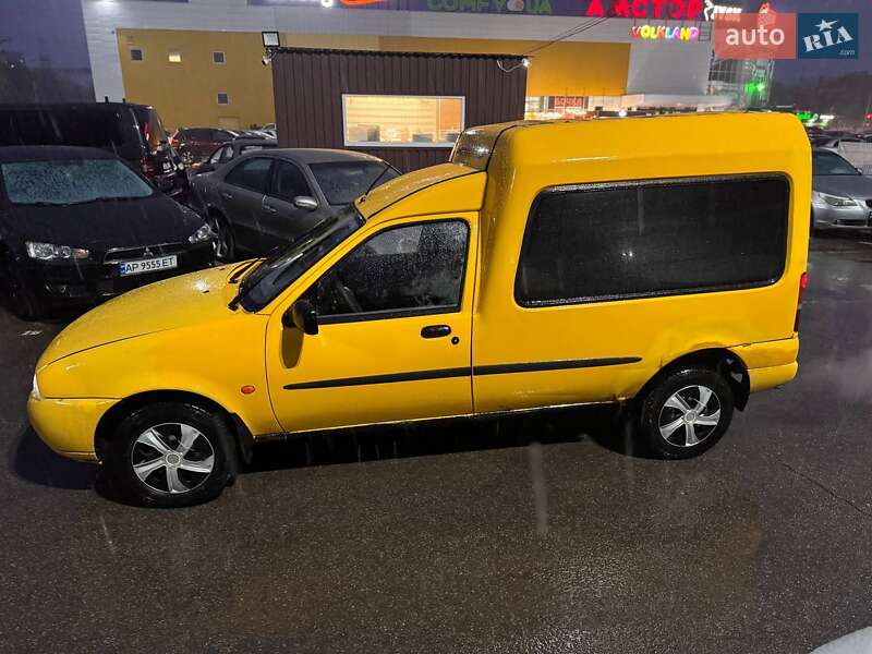 Минивэн Ford Courier 1996 в Запорожье