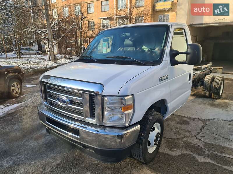 Шасси Ford E-350 2020 в Житомире