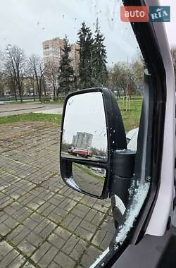 Грузовой фургон Ford E-Transit 2022 в 