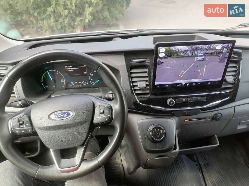 Грузовой фургон Ford E-Transit 2022 в Киеве