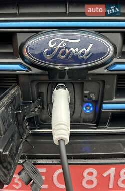 Вантажний фургон Ford E-Transit 2022 в 