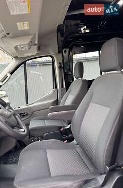 Микроавтобус Ford E-Transit 2023 в 