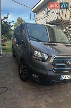 Грузовой фургон Ford E-Transit 2022 в Киеве