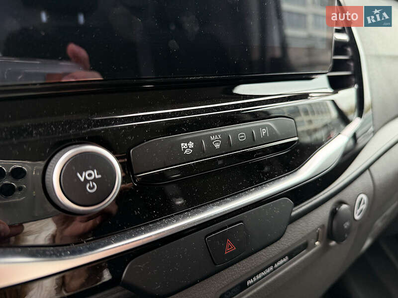 Вантажний фургон Ford E-Transit 2023 в Києві фото 10 Вантажний фургон Ford E-Transit 2023 в Києві