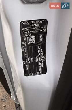 Вантажний фургон Ford E-Transit 2023 в Луцьку