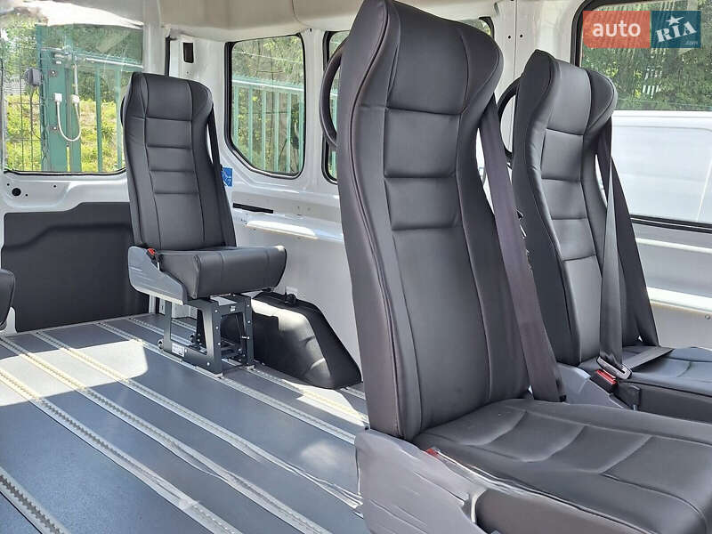 Другие грузовики Ford E-Transit 2024 в Киеве