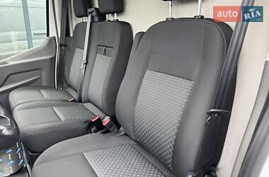 Вантажний фургон Ford E-Transit 2023 в Рівному