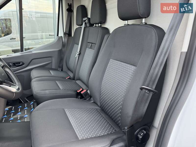 Грузовой фургон Ford E-Transit 2023 в Ровно фото 16 Грузовой фургон Ford E-Transit 2023 в Ровно