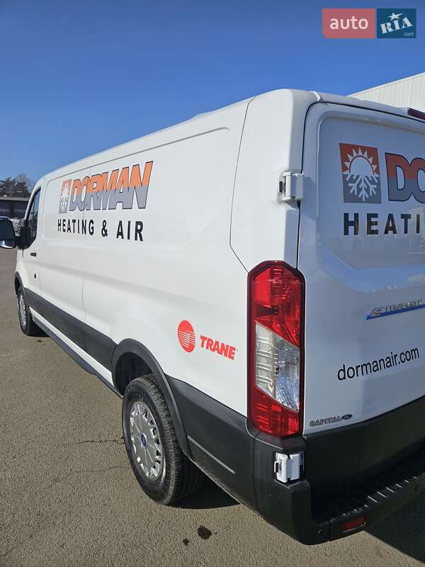 Грузовой фургон Ford E-Transit 2022 в Ковеле