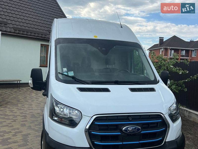 Грузовой фургон Ford E-Transit 2022 в Виннице