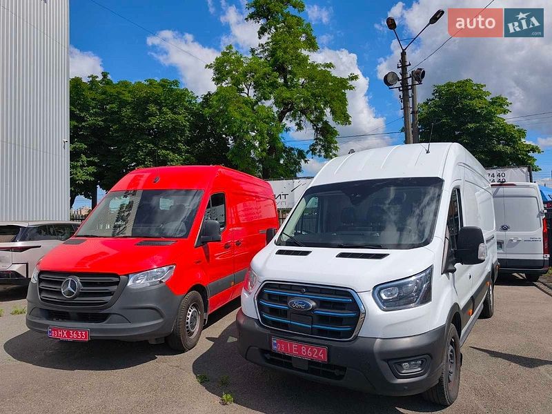 Вантажний фургон Ford E-Transit 2022 в Києві