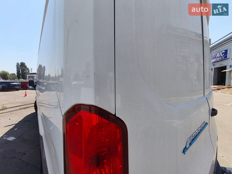 Грузовой фургон Ford E-Transit 2022 в Киеве фото 5 Грузовой фургон Ford E-Transit 2022 в Киеве