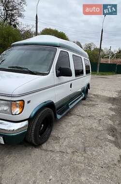 Мінівен Ford Econoline 1992 в Чернівцях