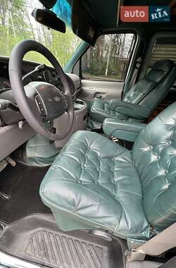 Мінівен Ford Econoline 1992 в 