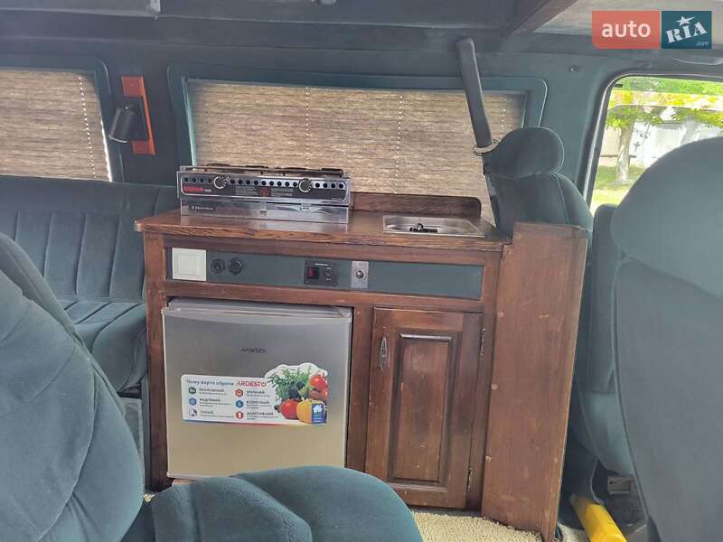 Минивэн Ford Econoline 1996 в Житомире
