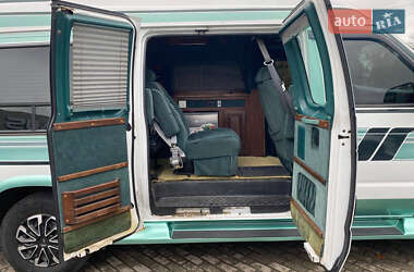 Мінівен Ford Econoline 1996 в 