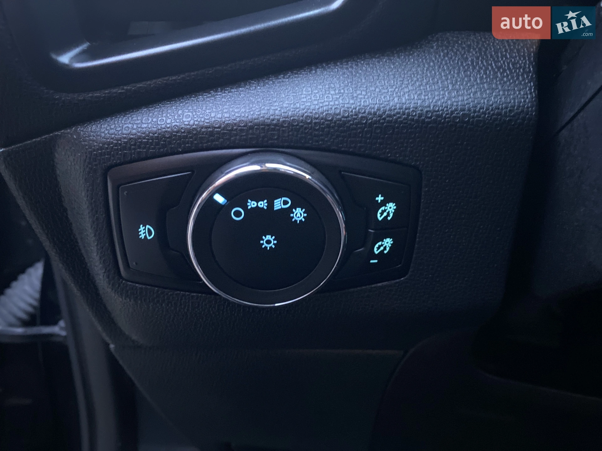 2017 Ford EcoSport - мініатюра 18