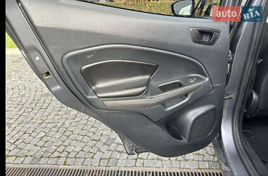 Позашляховик / Кросовер Ford EcoSport 2019 в 